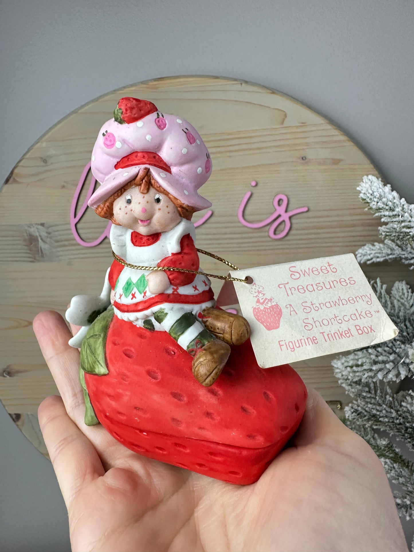 1980s Strawberry Shortcake Designer's Collection Porcelain Figurine Trinket Box "Sweet Treasures" with Tag