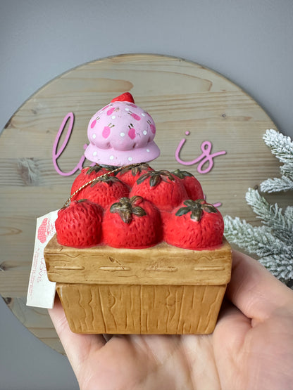 1980s Strawberry Shortcake Designer's Collection Porcelain Figurine Trinket Box "Gift of Love" with Tag