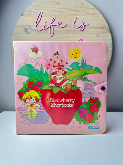 1984 Kenner Strawberry Shortcake Storybook Carry Case *Berry Vault*