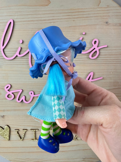 1980 Kenner Strawberry Shortcake Blueberry Muffin Flat Hands First Release Doll