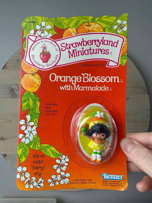 1981 Kenner Strawberry Shortcake Orange Blossom with Marmalade Miniature Figure MOC