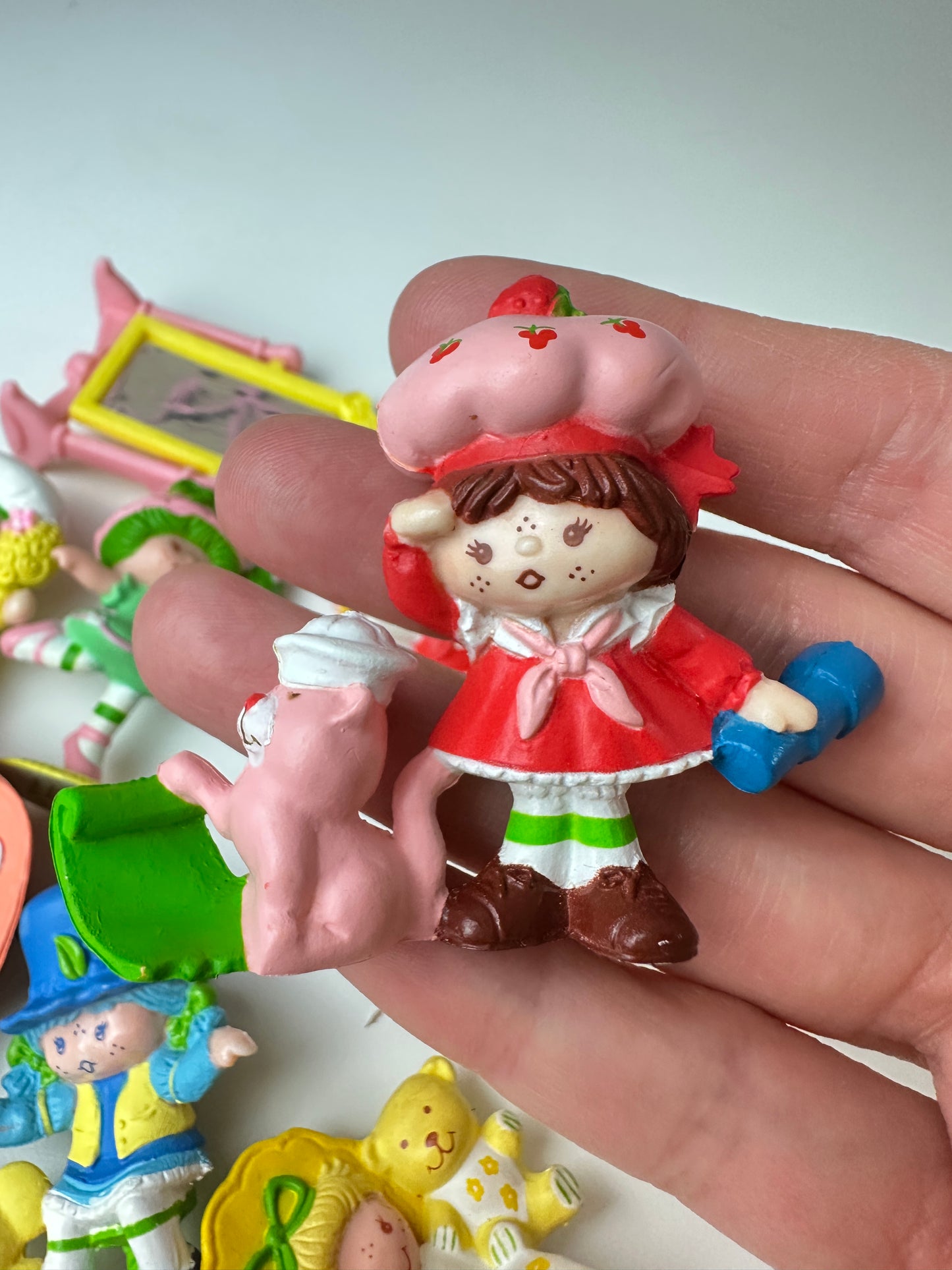 1983 Kenner Strawberry Shortcake Deluxe Miniatures [Sold Separately]