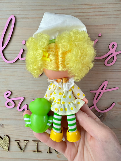 1982 Kenner Strawberry Shortcake Lemon Meringue with Frappe *Berry Vault*