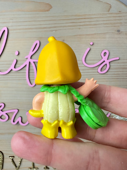 1985 Kenner Strawberry Shortcake Banana Berrykin Critter