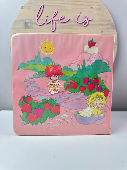 1984 Kenner Strawberry Shortcake Storybook Carrying Case