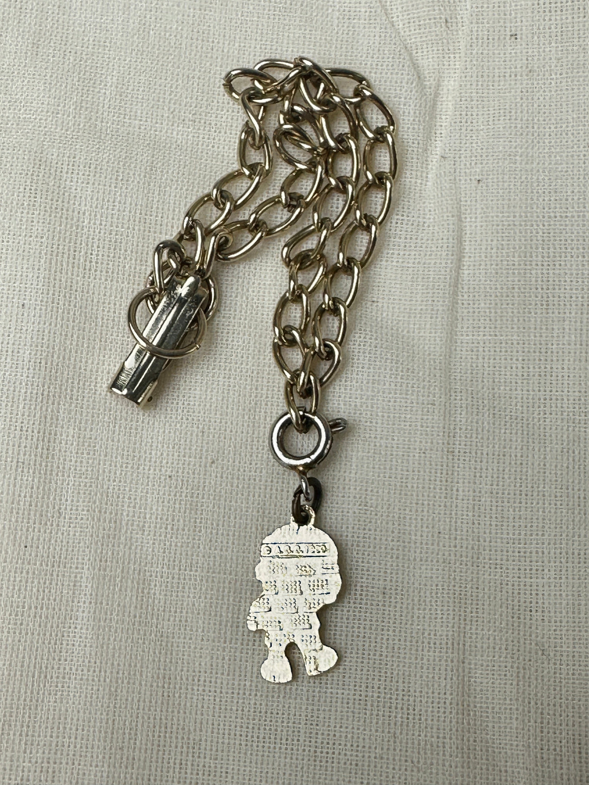 1980s Kenner Strawberry Shortcake Mail-In Promotional Charm Bracelet [SSC Waving] #3
