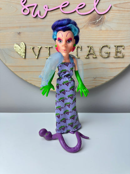 1982 Kenner Strawberry Shortcake Sour Grapes with Dregs Villain Doll