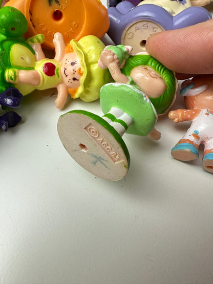 1980s Kenner Strawberry Shortcake Doll, Pet, & Mini Lot [Flawed]
