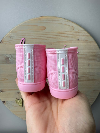1986 Playmates Cricket Shoes
