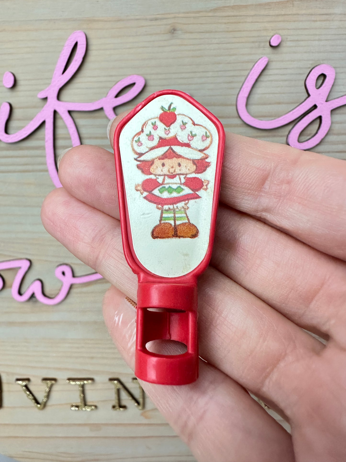 1980s Craftmaster Strawberry Shortcake Berry Busy Art Center Crayon Topper Part