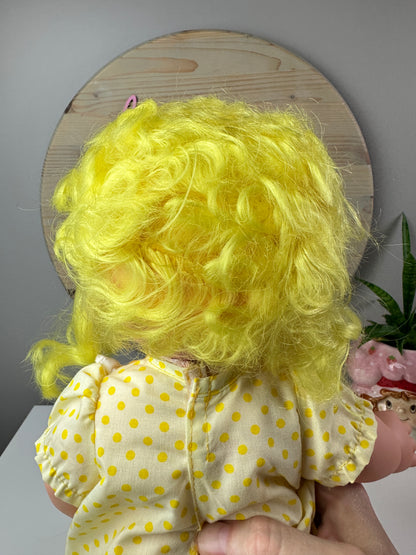 1982 Kenner Strawberry Shortcake Lemon Meringue Blow Kiss Baby Doll