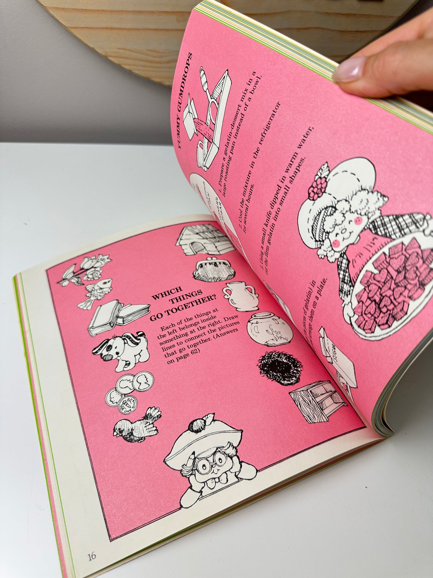 1980s AGC Strawberry Shortcake Make & Do Book