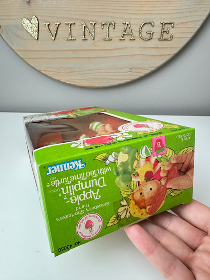 1982 Kenner Strawberry Shortcake Apple Dumplin' with Tea Time Turtle Doll NRFB Factory Sealed