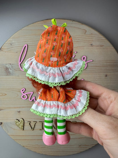 1984 Kenner Strawberry Shortcake Cafe Ole Party Pleaser *Berry Vault*