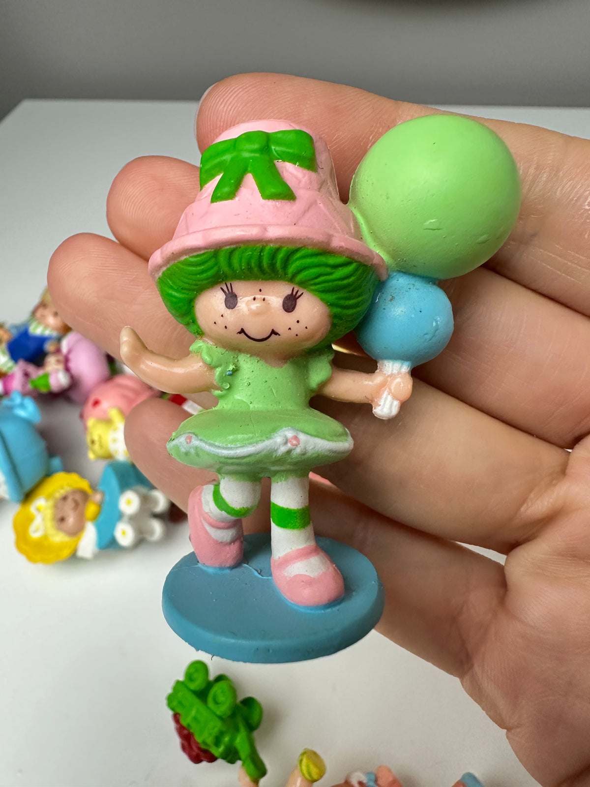 1980s Kenner Strawberry Shortcake Lime Chiffon with Balloons Miniature PVC