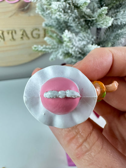 1984 Kenner Strawberry Shortcake Cafe Ole with Burrito at a Pottery Wheel Deluxe Miniature *Berry Vault*