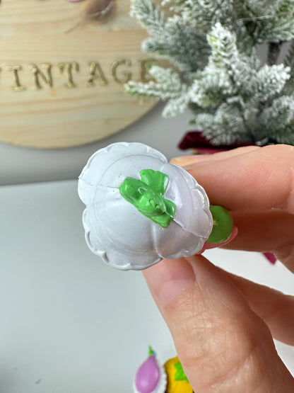 1984 Kenner Strawberry Shortcake Mint Tulip with Marsh Mallard in a Wooden Shoe Mini PVC Figure *Berry Vault*