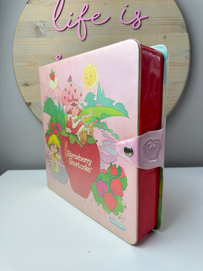 1984 Kenner Strawberry Shortcake Storybook Carry Case *Berry Vault*