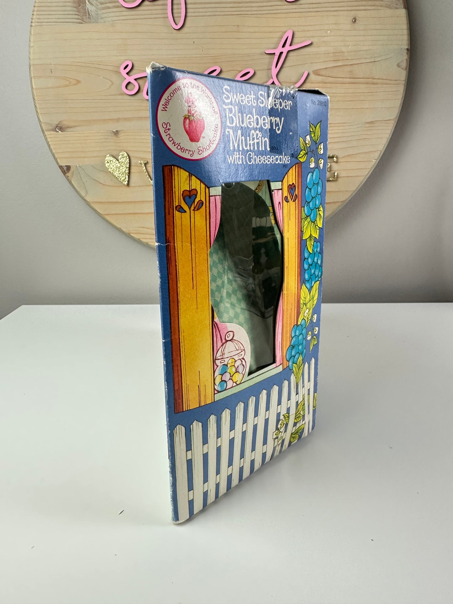 1984 Kenner Strawberry Shortcake Blueberry Muffin Sweet Sleeper Doll NRFB