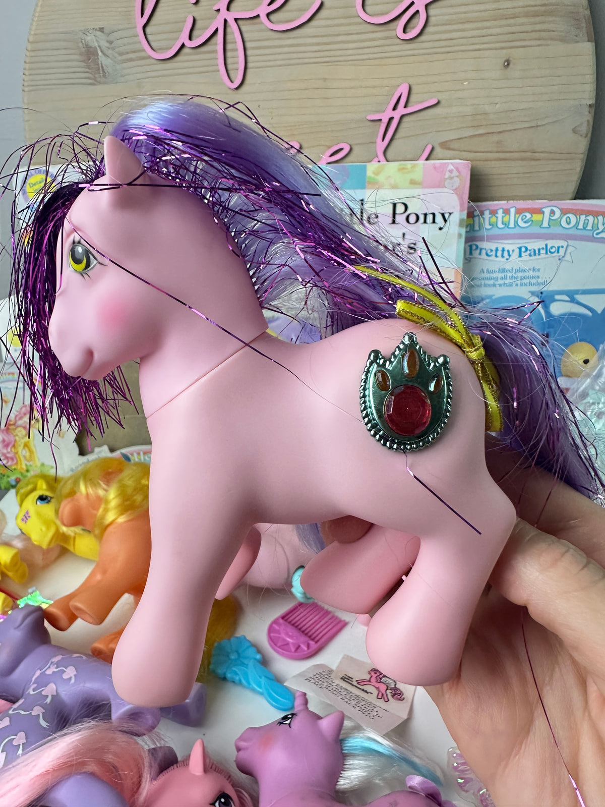 1980s G1 My Little Pony Lot with Accessories & Guide *Berry Vault*