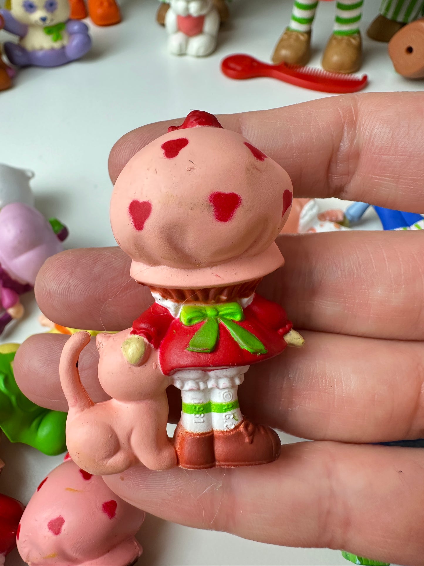 1980s Kenner Strawberry Shortcake Miniatures PVC Figures [Sold Separately]