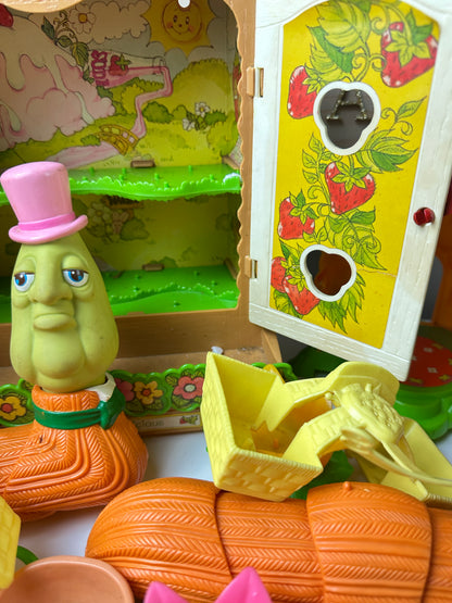 1980s Kenner Strawberry Shortcake Lot [Damaged]