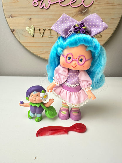 1985 Kenner Strawberry Shortcake Plum Puddin' with Plum Berrykin Doll *Berry Vault*