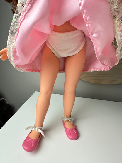 1989 Hasbro My Beautiful Doll Valerie with Box