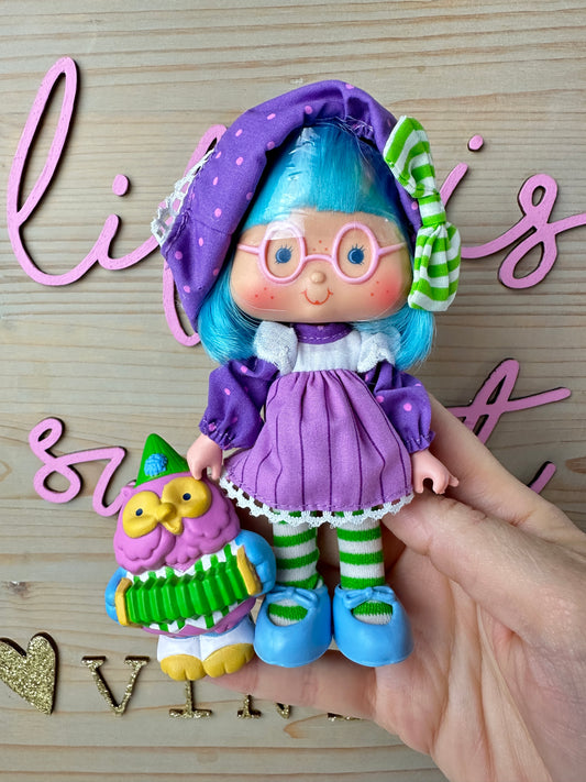 1984 Kenner Strawberry Shortcake Plum Puddin' with Elderberry Owl Party Pleaser Doll *Berry Vault*