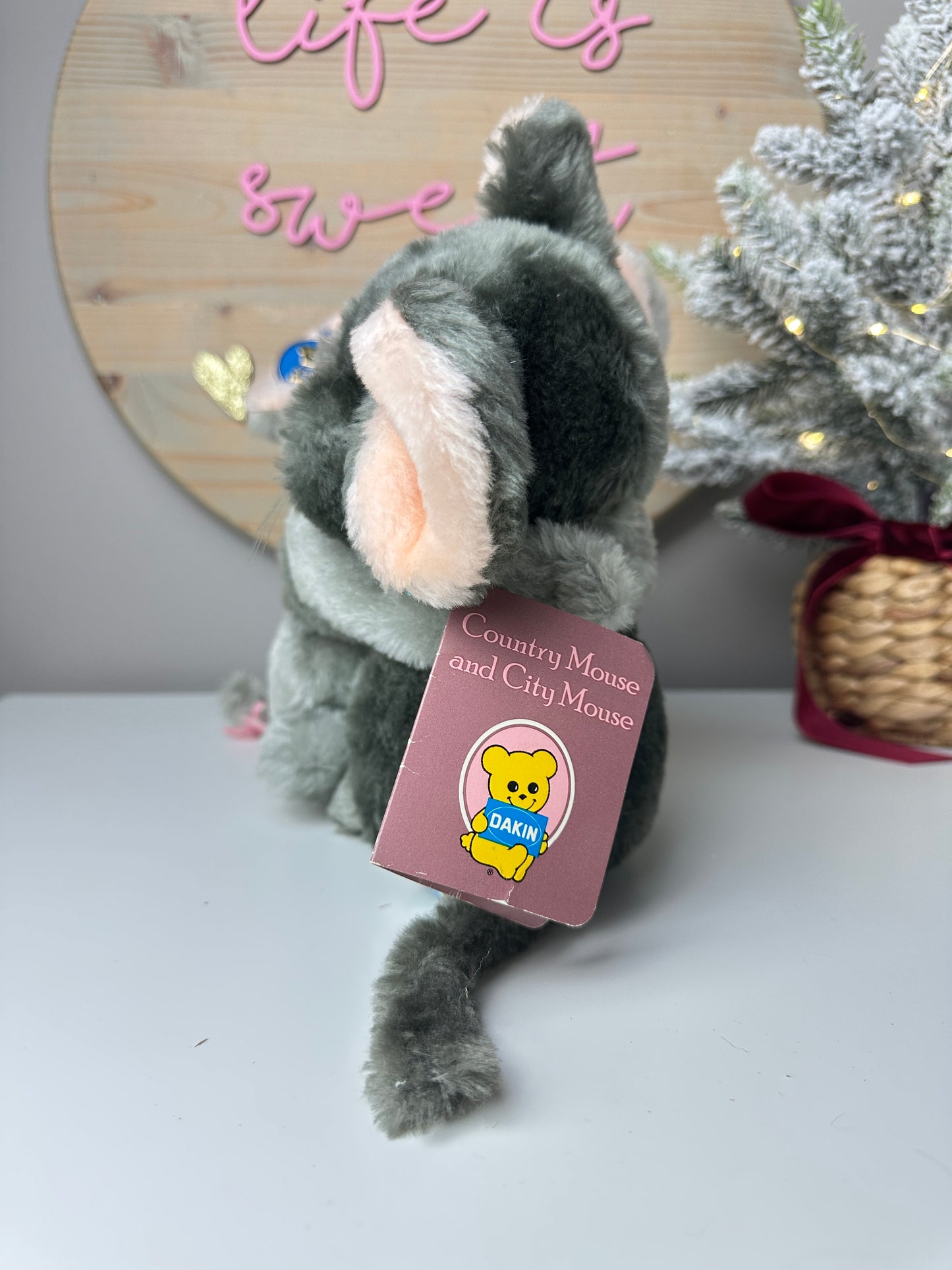 1983 Dakin City Mouse & Country Mouse Hugging Plush Set with Tags