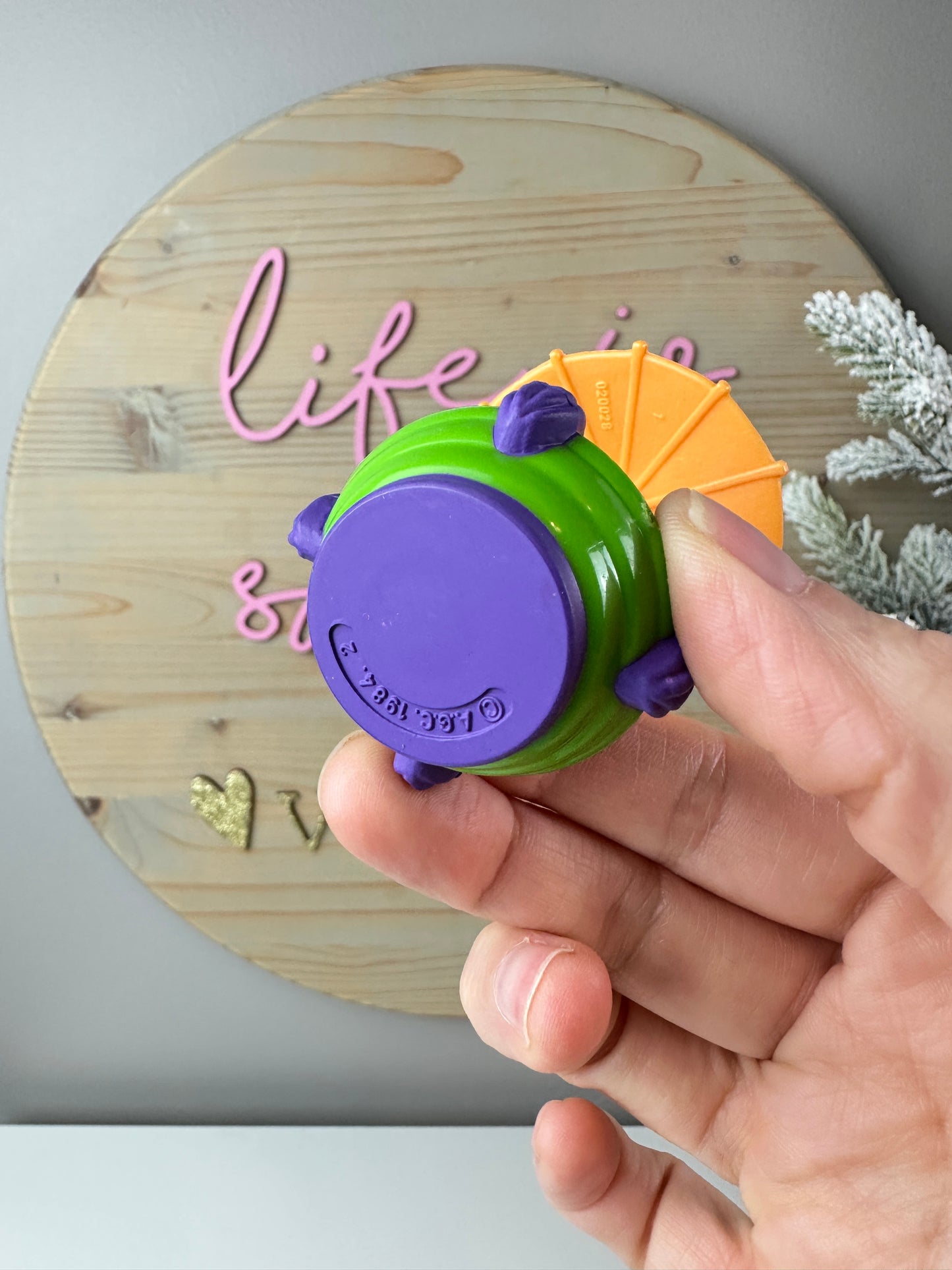 1984 Kenner Strawberry Shortcake Almond Tea with Marza Panda Deluxe Miniature *Berry Vault*