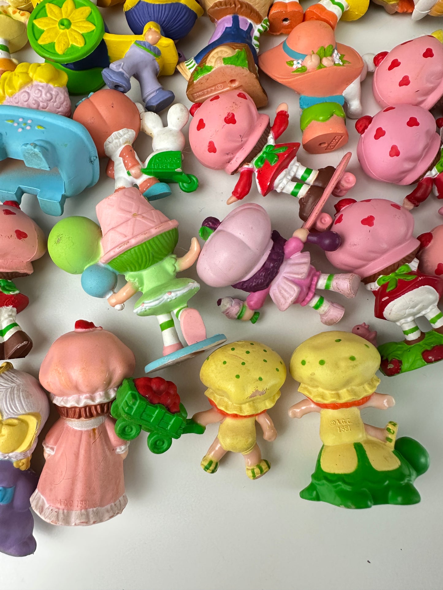 1980s Kenner Strawberry Shortcake Strawberryland Miniatures PVC Figures [Sold Separately]