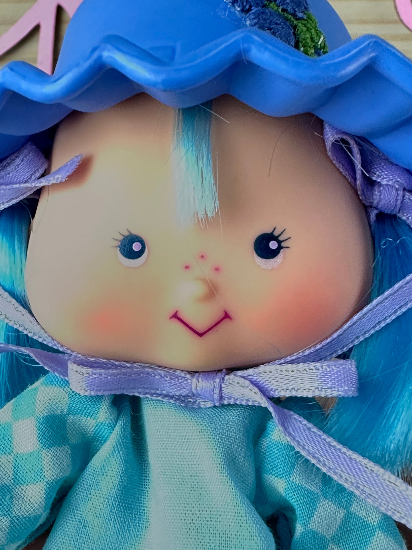 1982 Kenner Strawberry Shortcake Blueberry Muffin with Cheesecake Doll