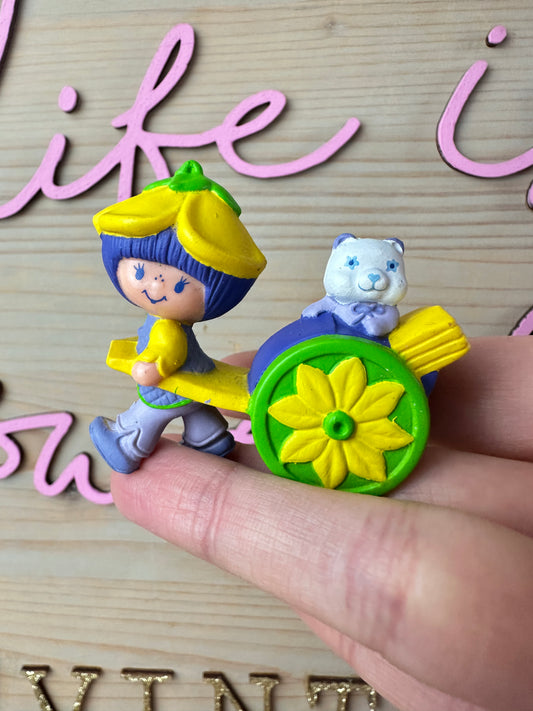 1983 Kenner Strawberry Shortcake Almond Tea with a Cart Miniature Mini PVC Figure #1