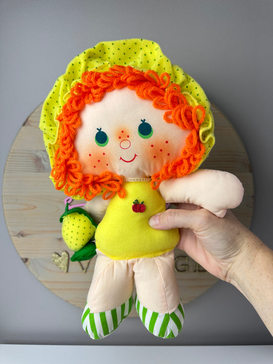 1981 Kenner Strawberry Shortcake Apple Dumplin with Tea Time Turtle Rag Doll *Berry Vault*