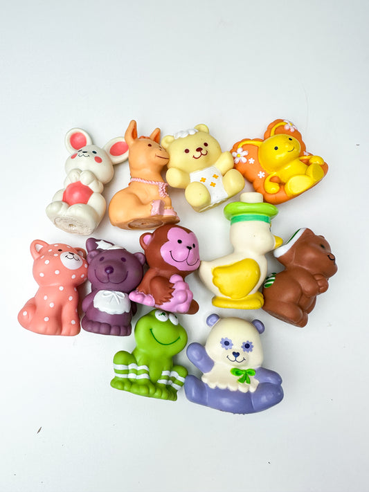 1980s Kenner Strawberry Shortcake Doll Pets [Damaged, Sold Separately]
