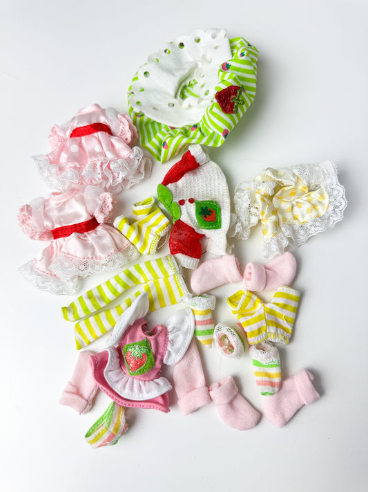 1991 THQ Strawberry Shortcake Clothing Lot