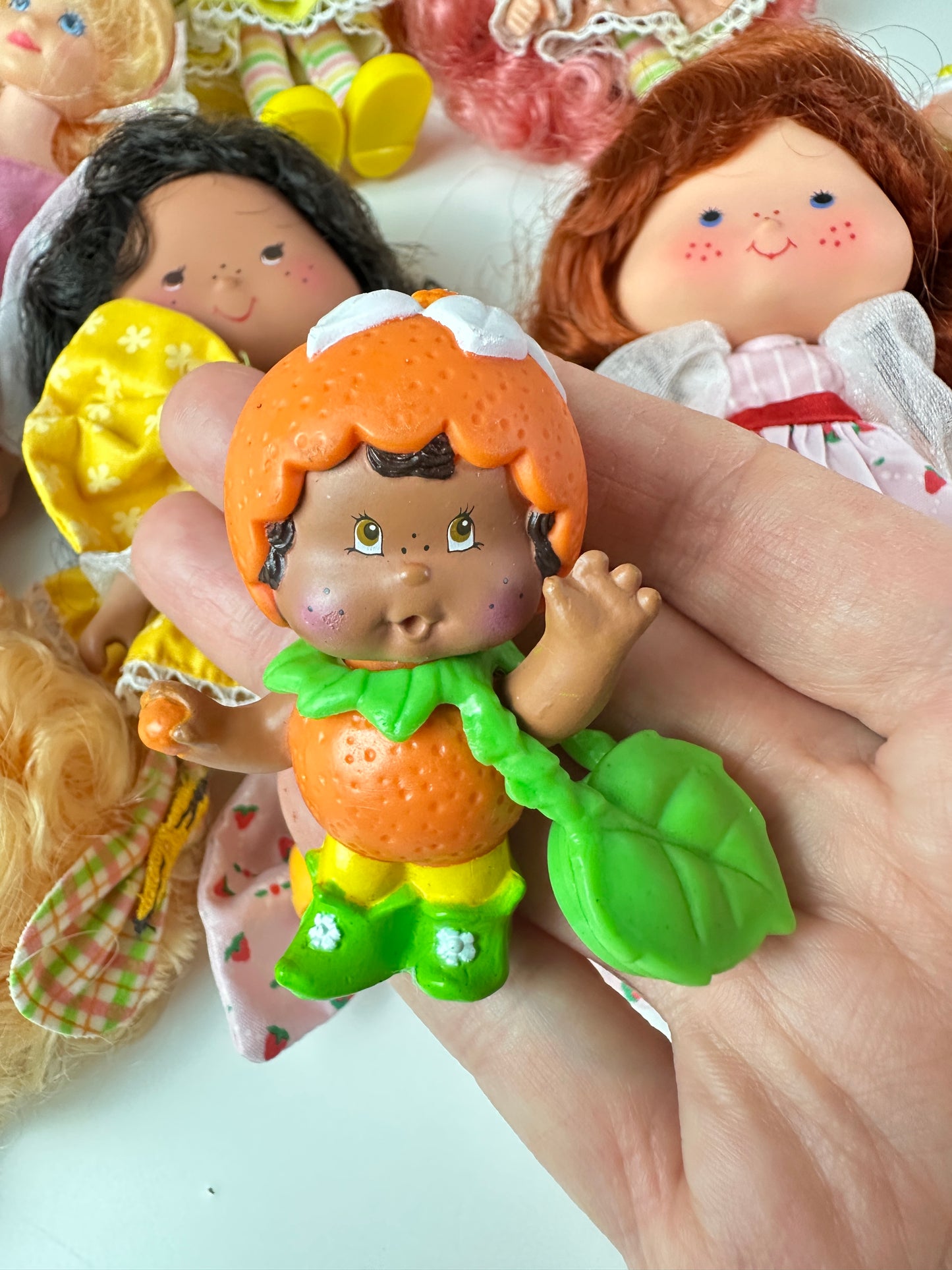 1985 Kenner Strawberry Shortcake COMPLETE Berrykin Doll Collection *Berry Vault*
