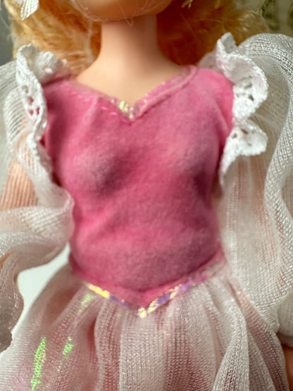 1985 Kenner Strawberry Shortcake Plum Berry Berrykin Princess Doll *Berry Vault*