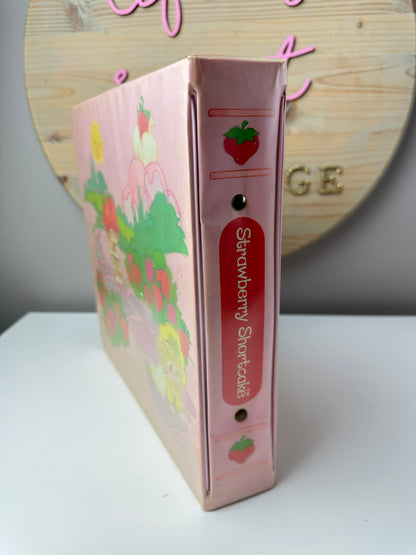 1984 Kenner Strawberry Shortcake Storybook Carry Case *Berry Vault*