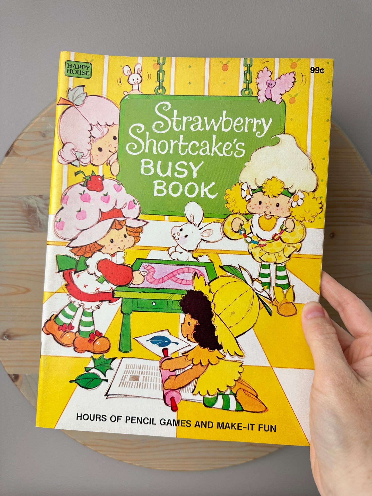 1982 Happy House AGC Strawberry Shortcake Busy Book Coloring & Activity Book