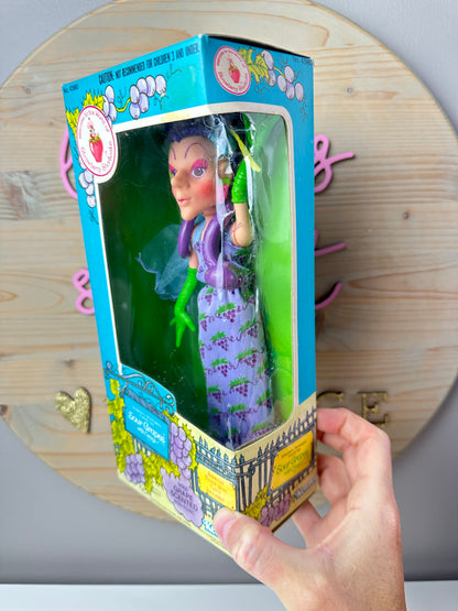 1982 Kenner Strawberry Shortcake Sour Grapes with Dregs Doll NRFB Sealed