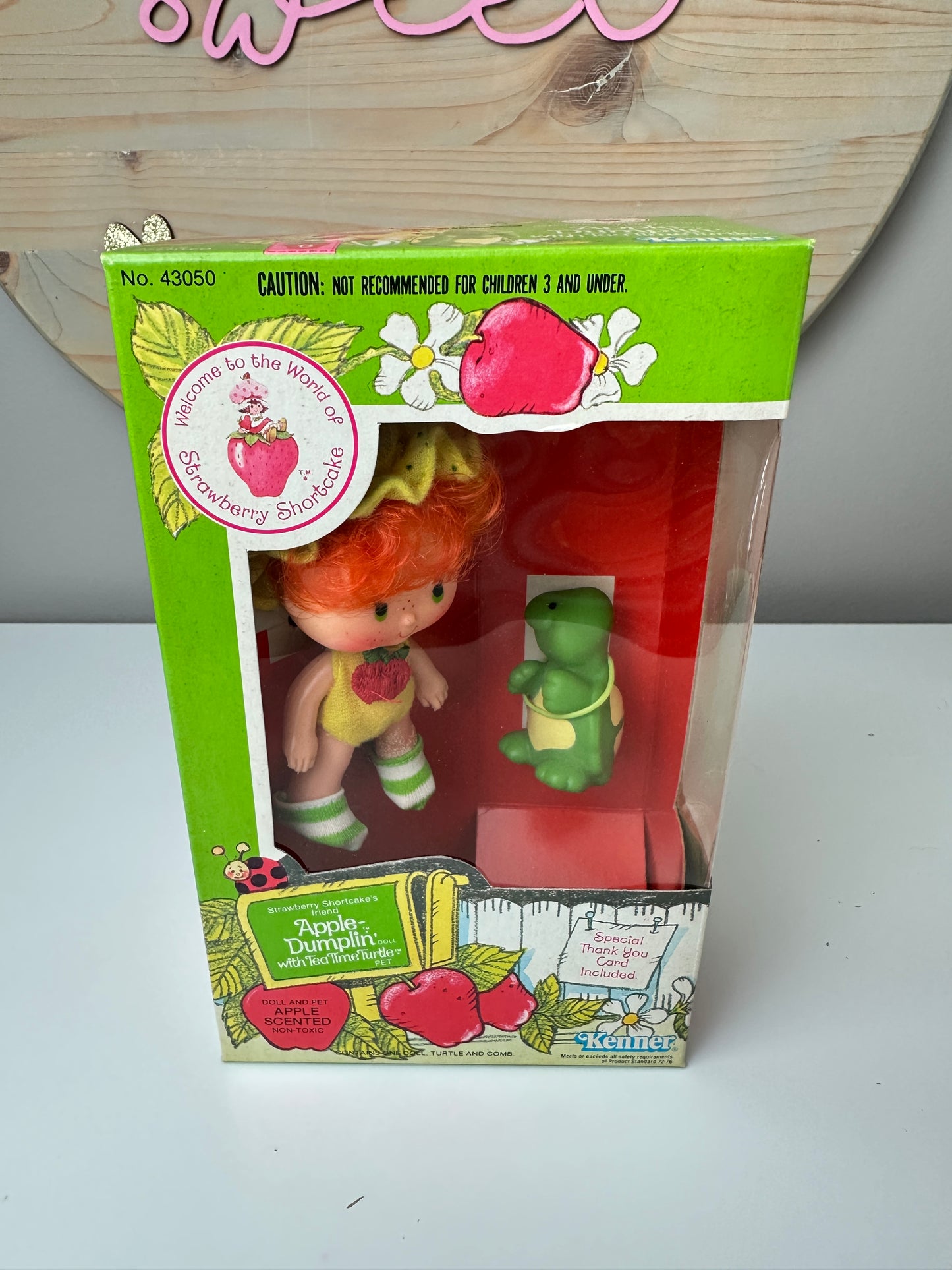 1982 Kenner Strawberry Shortcake Apple Dumplin' with Tea Time Turtle Doll NRFB Factory Sealed