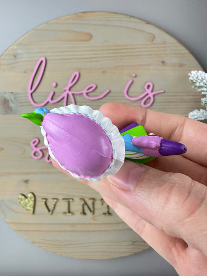 1984 Kenner Strawberry Shortcake Plum Puddin' Reading to Elderberry Mini PVC Figure *Berry Vault*