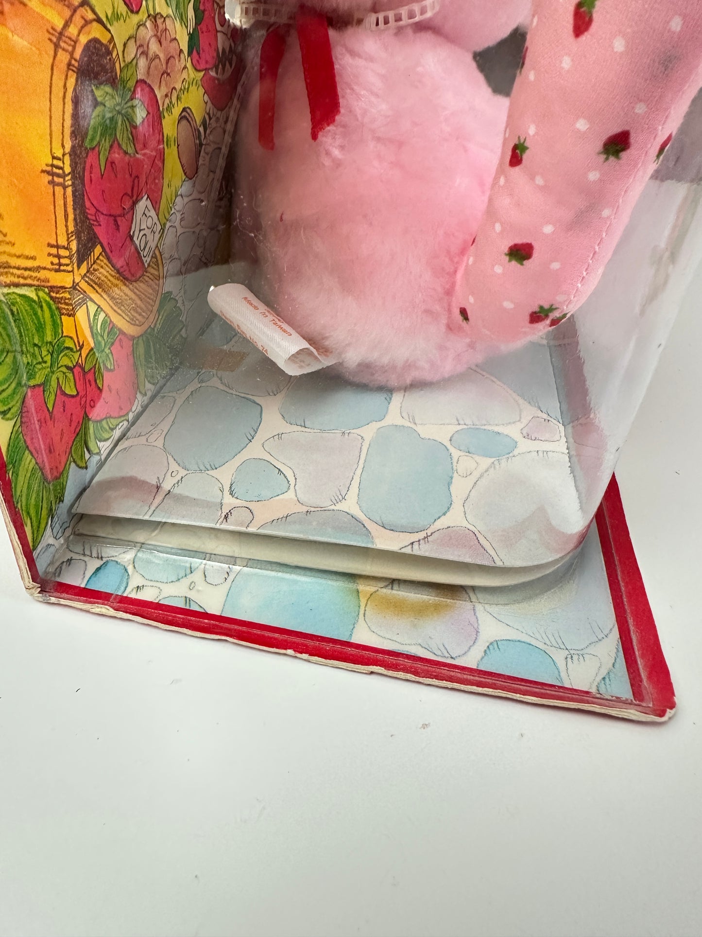 1980 Kenner Strawberry Shortcake Custard Plush MIB NRFB