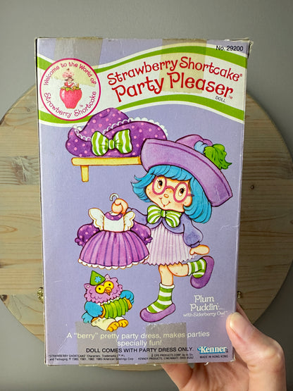 1984 Kenner Strawberry Shortcake Plum Puddin' with Elderberry Owl Party Pleaser Doll NRFB
