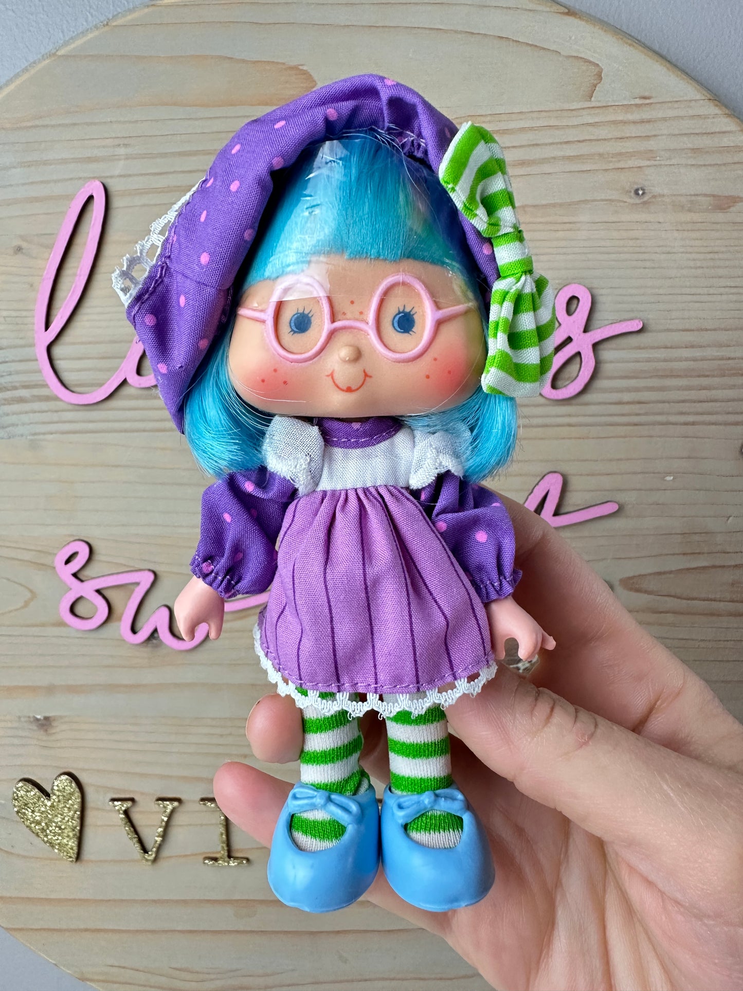 1984 Kenner Strawberry Shortcake Plum Puddin' with Elderberry Owl Party Pleaser Doll *Berry Vault*