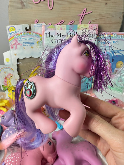 1980s G1 My Little Pony Lot with Accessories & Guide *Berry Vault*