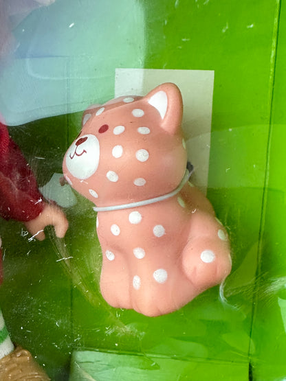 1982 Kenner Strawberry Shortcake with Custard Doll NRFB Sealed