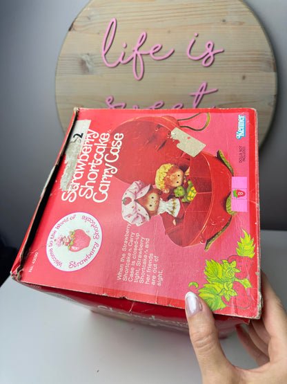 1980 Kenner Strawberry Shortcake Strawberry Shaped Doll Carry Case MIB